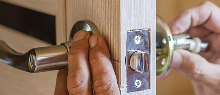 Paramount 24 hour residential locksmith