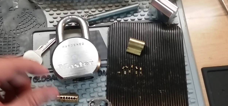 Rekey Master Lock in Paramount